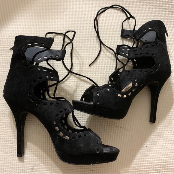 Black lace-up cutout stiletto heels - Picture 2 of 5